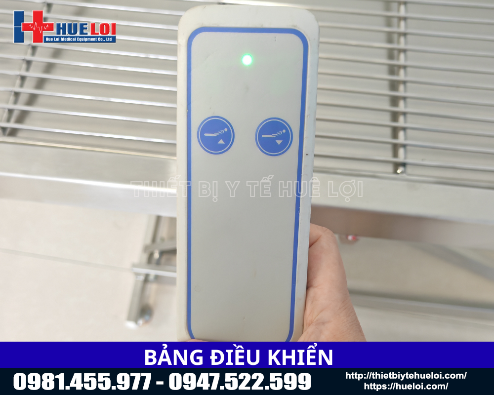 bảng điều khiển b&agrave;n mổ điện th&uacute; y