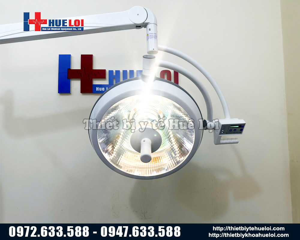 đèn tiểu phẫu halogen