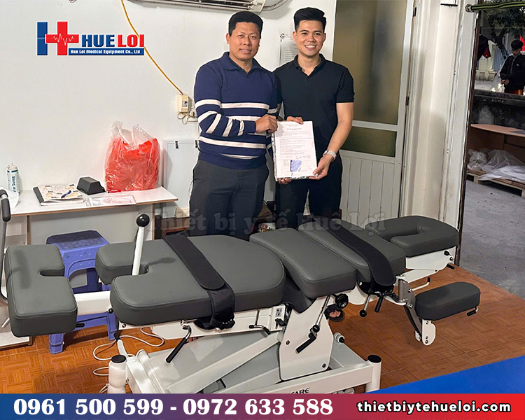 b&agrave;n giao giường t&aacute;c động cột sống